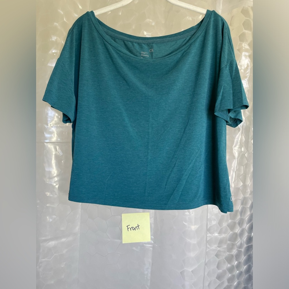 GapFit Breathe Teal Boatneck Cropped Boxy Tee Women's Size Medium